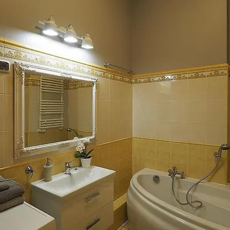 Appartement Kghn Tkacka 11 *