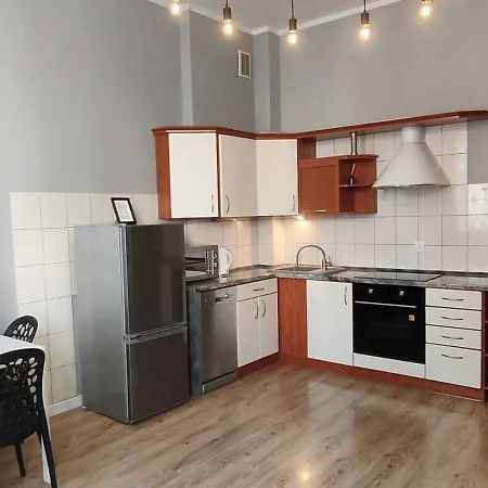 Kghn Tkacka 11 Апартаменты *