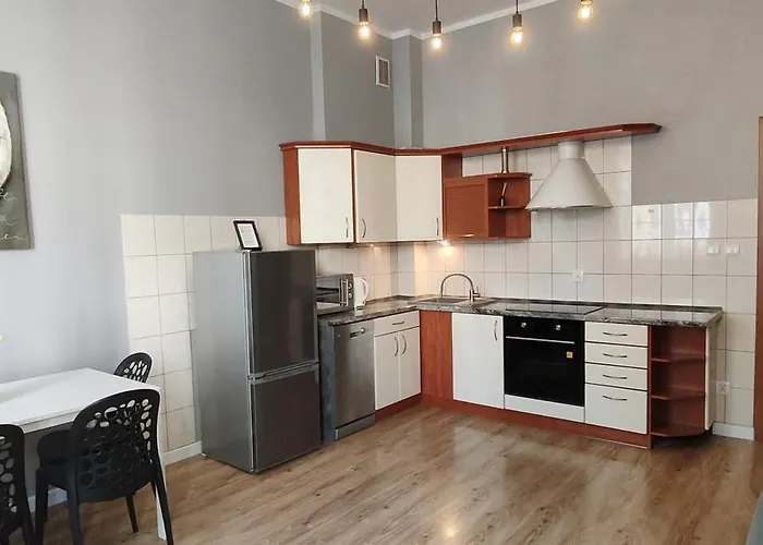 Kghn Tkacka 11 アパート *